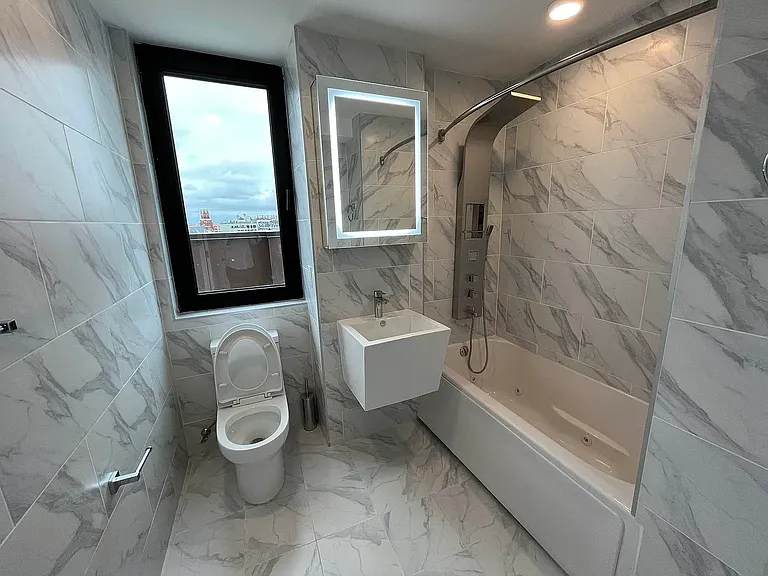 864 Willoughby Ave #4A — Photo 7