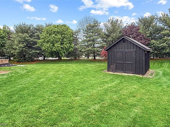 4th image of 7679 Fiddler Court Cir NE