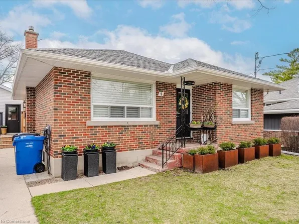 4 Glenwood Ave, Guelph, ON N1H 4L2