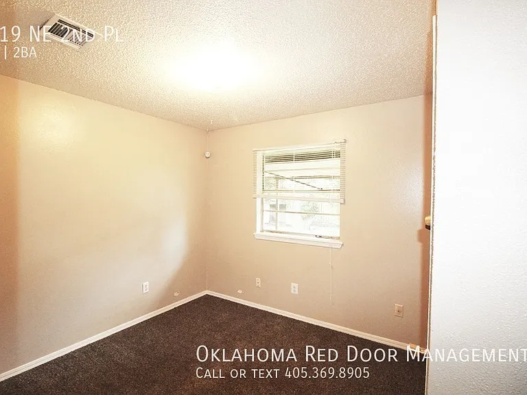 9719 NE 2nd Pl — Photo 6