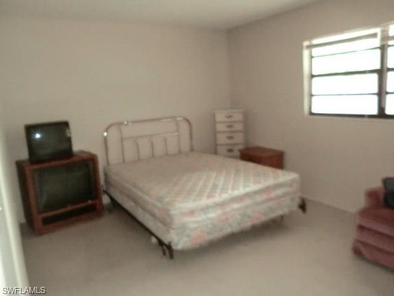 5th image of 3814 Washington Ave