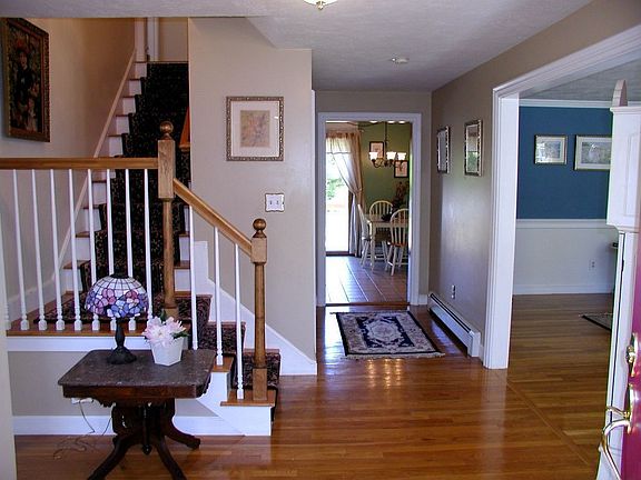 Entry Foyer