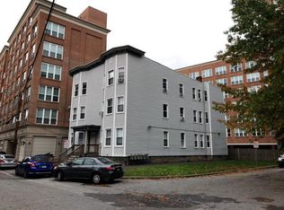 14 Relay Pl APT 3L, Stamford, CT 06901