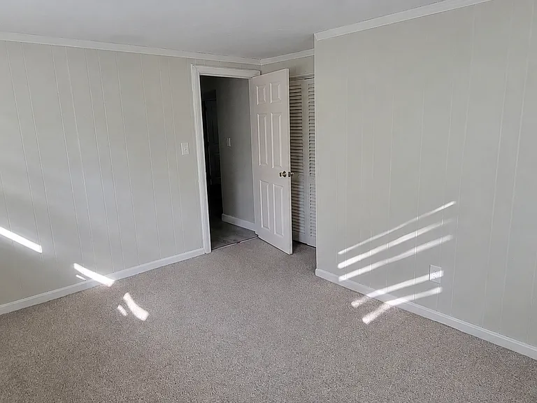 31 Barton Rd — Photo 21