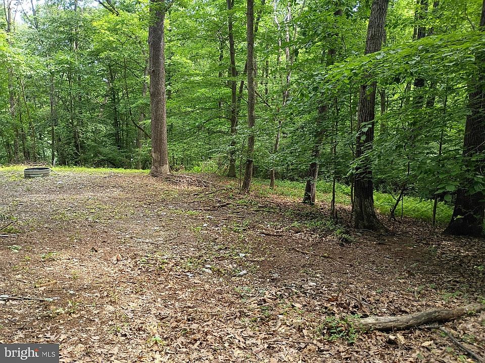 2nd image of 294 Old Racetrack Rd