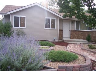 908 Foothills Ct, Windsor, CO 80550