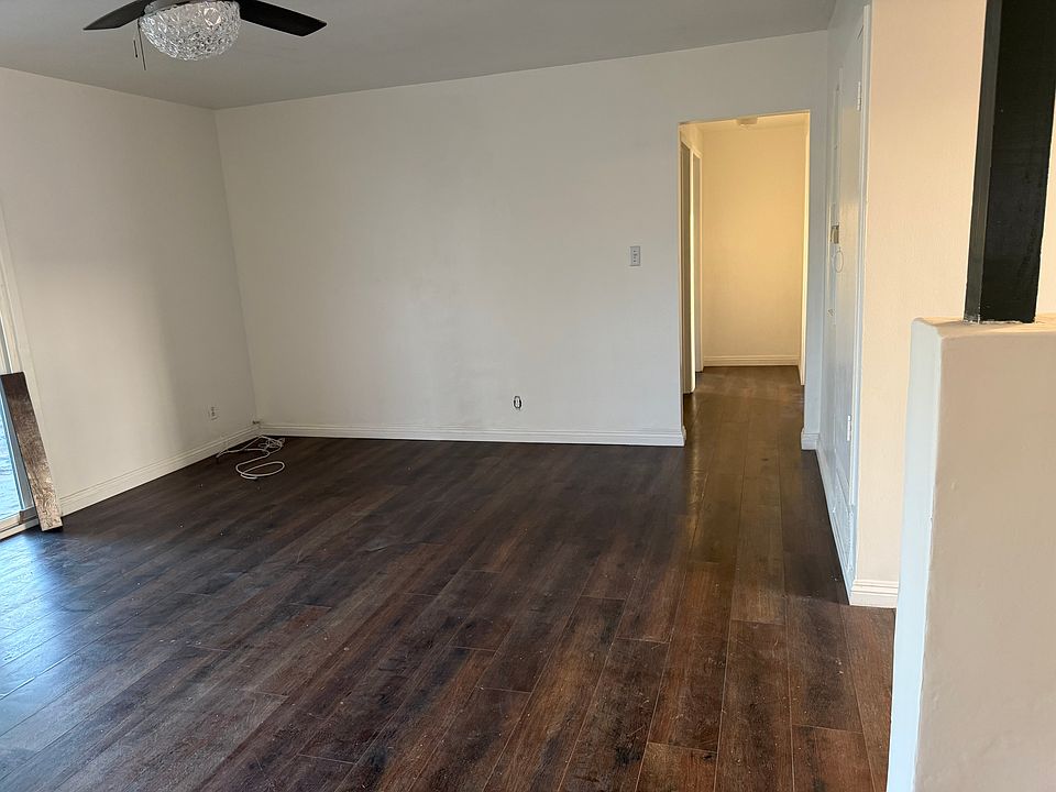 1st image of 10452 Longden St