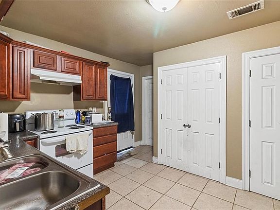 5th image of 5313 Wickfield Dr