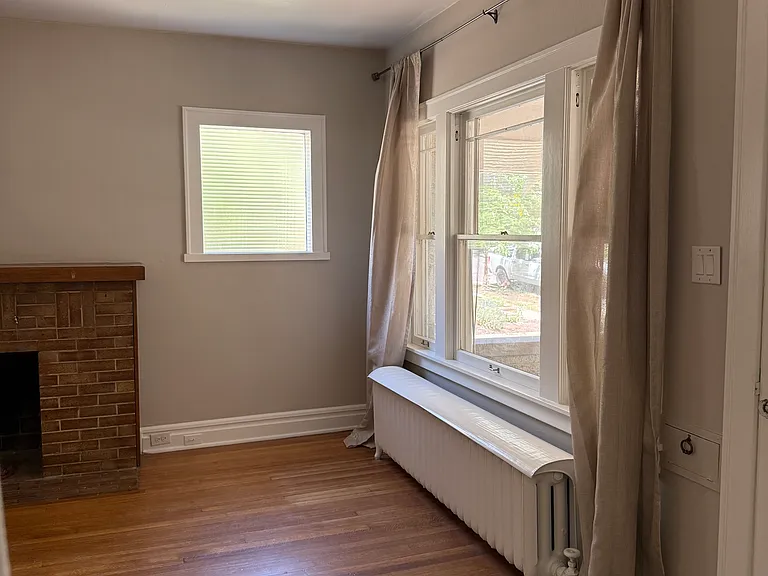647 N Ogden St #647 — Photo 5