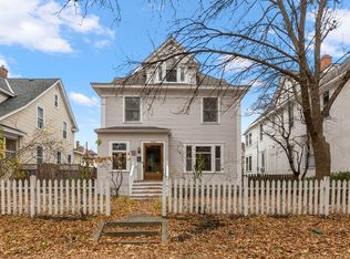 2541 Dupont Ave S, Minneapolis, MN 55405