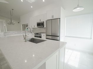 10580 Pebble Cove Ln, Boca Raton, FL 33498