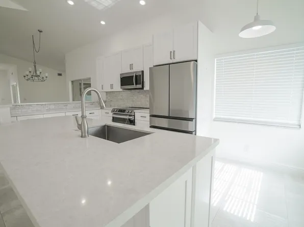 10580 Pebble Cove Lane, Boca Raton, FL 33498