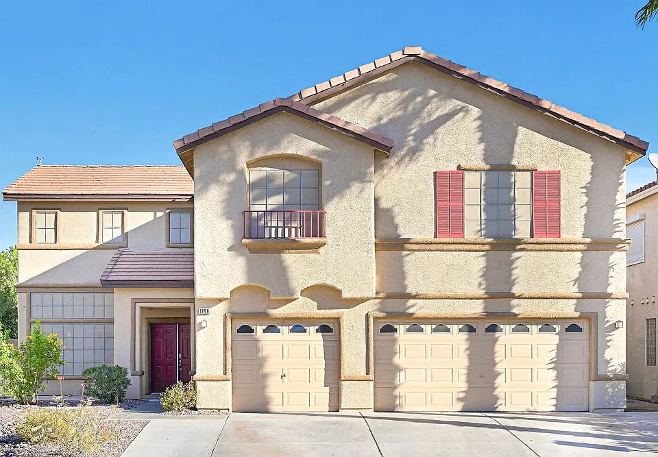 1890 Bocale Ct