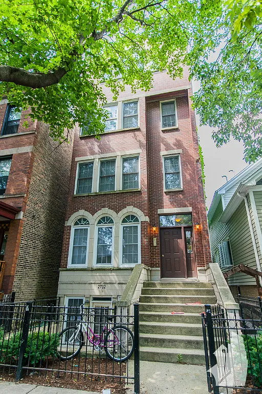 Building Photo - 2732 N Wayne Ave #1