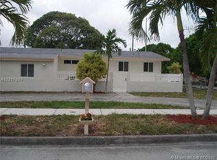 790 W 70th Pl, Hialeah, FL 33014