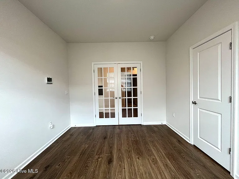 512 Ragapple Ln — Photo 28
