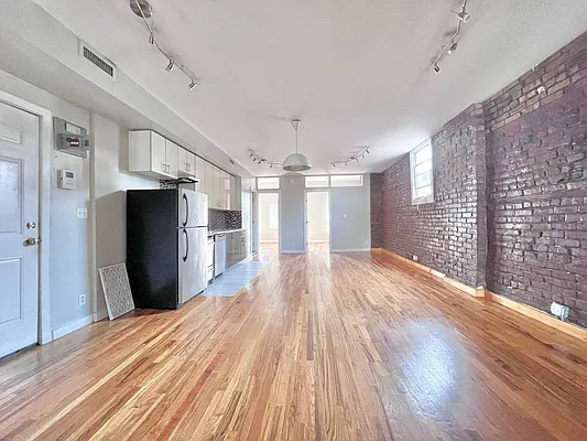 Rented by Doorway NYC, LLC | media 9