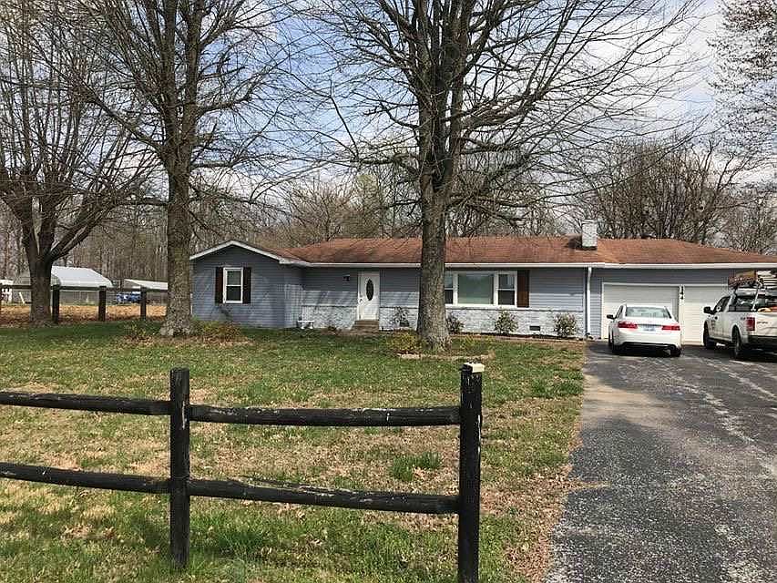 144 Robin Hood Trl, Bowling Green, KY 42101 | Zillow