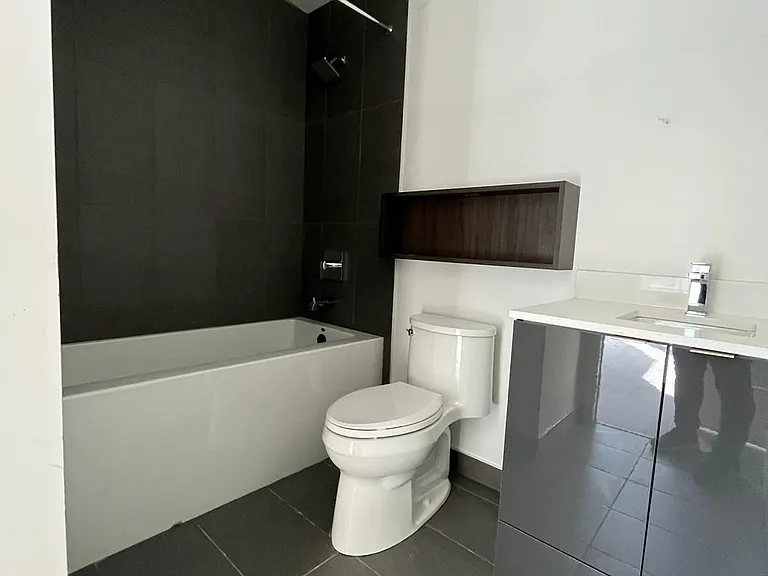 121 Lower Sherbourne St #1252 — Photo 7