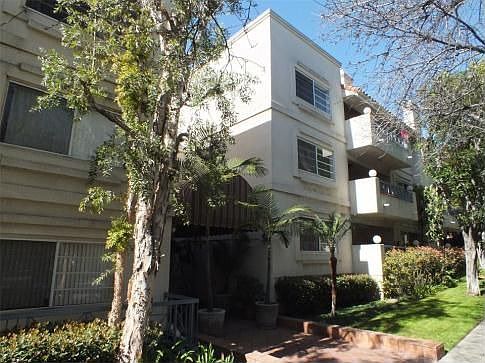 1st image of 609 E Palm Ave Unit 206