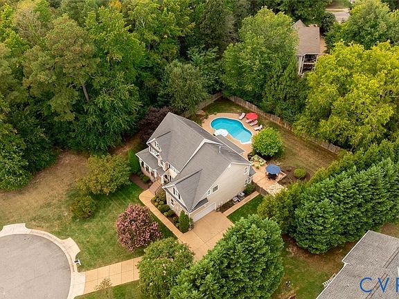 3rd image of 14100 Rigney Dr