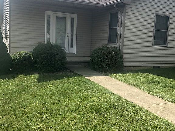 2nd image of 103 Edgewater Dr