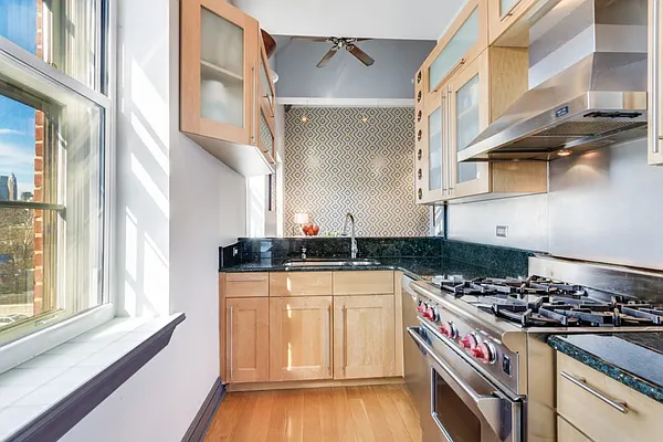 Sold by Compass | media 4