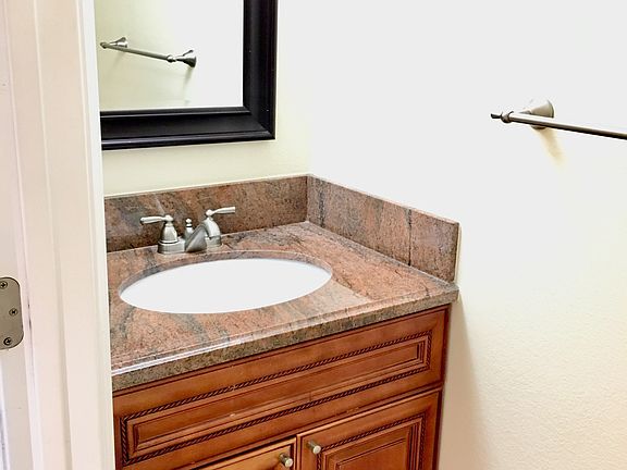 5th image of 5110 Tujunga Ave APT 9