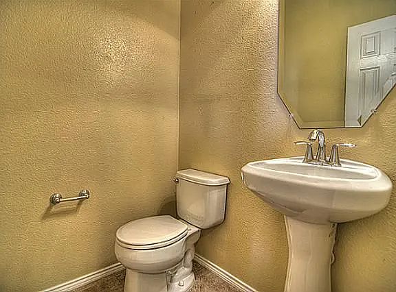 5th image of 6216 Texana Way