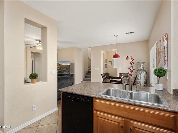 4th image of 3668 W MUIRFIELD Court