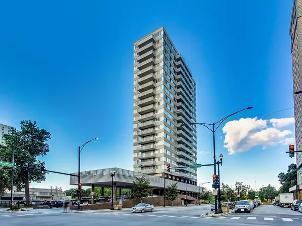 5601 N Sheridan Rd APT 19D, Chicago, IL 60660
