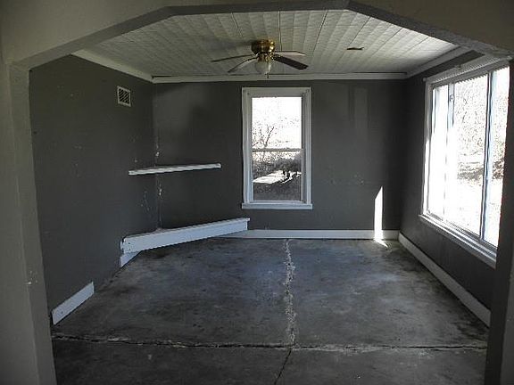2nd image of 5742 Marsh Ave