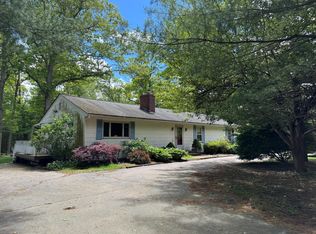 492 Providence New London Tpke, North Stonington, CT 06359