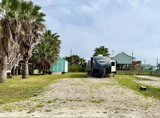 108 N Mae Cir, Crystal Beach, TX 77650