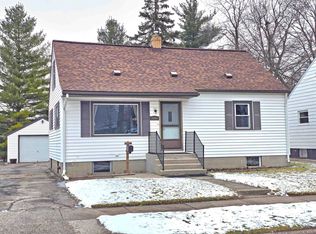 1004 N Williams St, Bay City, MI 48706