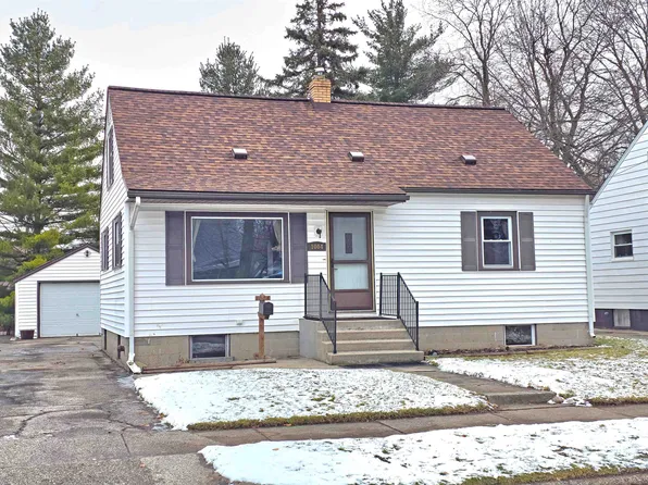 1004 N Williams St, Bay City, MI 48706