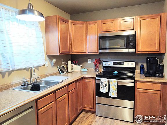 2nd image of 779 3rd Street Ct