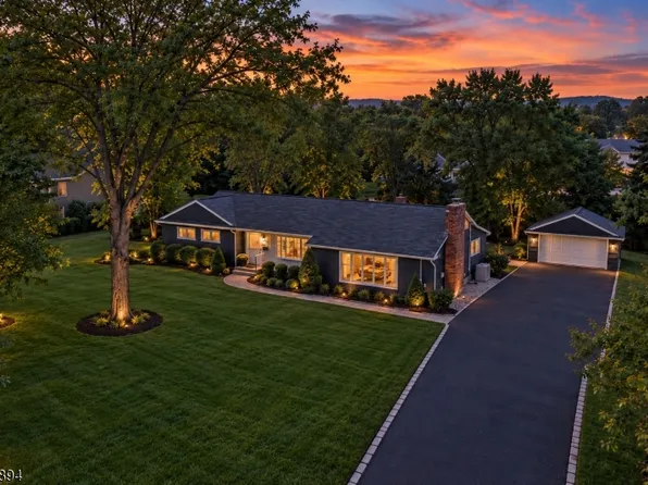 220 Walnut St, Livingston Twp., NJ 07039