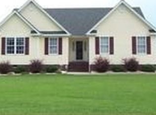 209 Queens Ln, Franklin, VA 23851