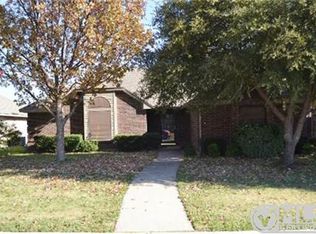 3608 Shadow Trl, Denton, TX 76207