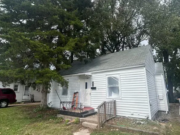 10 W Old Ridge Rd, Hobart, IN 46342