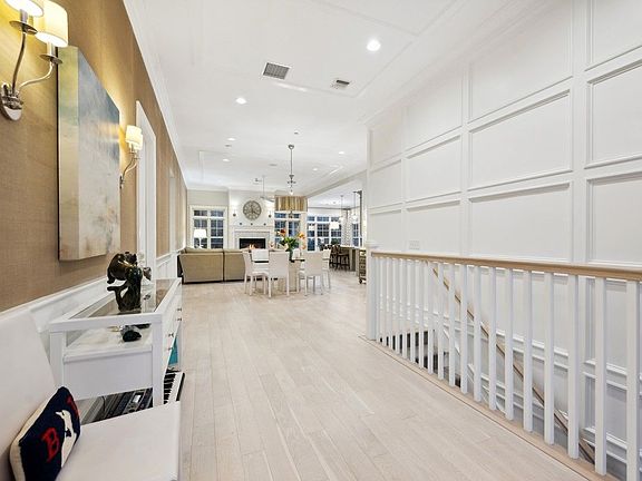 5th image of 112 High Pond Ln
