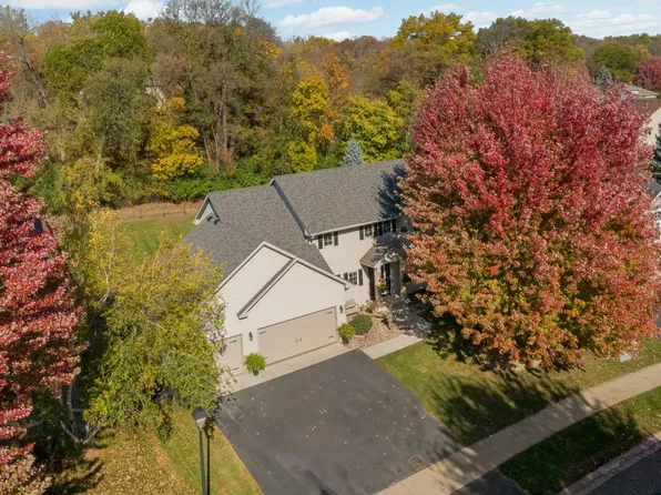 8924 Heatherton Ridge Dr, Savage, MN 55378