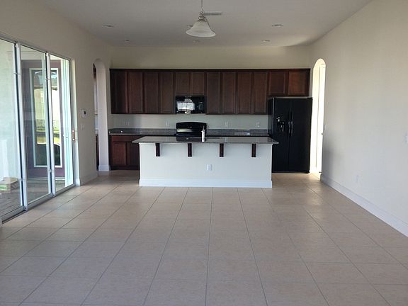 3rd image of 8131 Mistral Dr