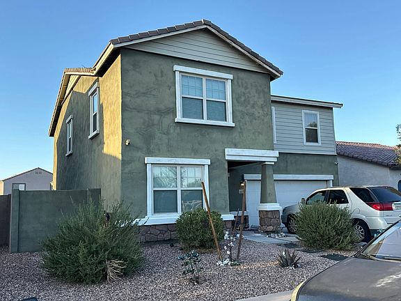 3rd image of 36976 W Capri Ave