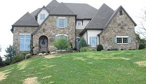 2nd image of 2860 Highland Grove Dr