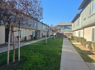 4875 E McKinley Ave UNIT 136, Fresno, CA 93703