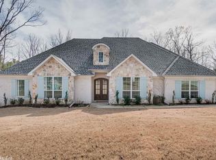 1055 Keystone Dr, Little Rock, AR 72210