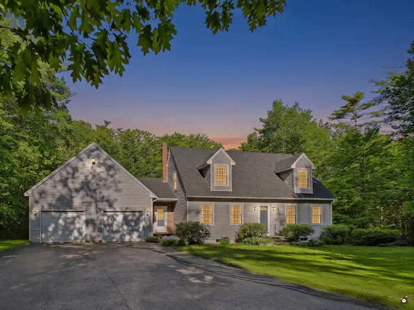 91 Cotton Road, Lewiston, ME 04240