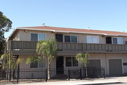 1st image of 1616 G St APT B